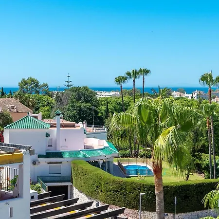 Modern 3 Bdrm With Sea Views & Pool Newly Renovated Appartement Marbella