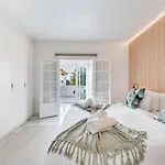 Appartamento Modern 3 Bdrm With Sea Views & Pool Newly Renovated