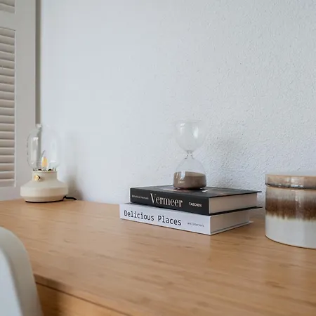 Modern 3 Bdrm With Sea Views & Pool Newly Renovated * 마르베야
