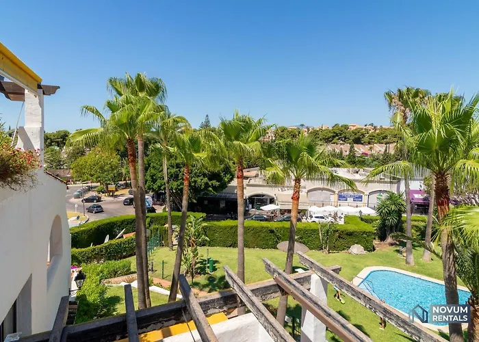 Modern 3 Bdrm With Sea Views & Pool Newly Renovated