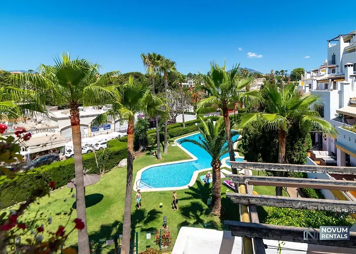 Modern 3 Bdrm With Sea Views & Pool Newly Renovated Апартаменти *
