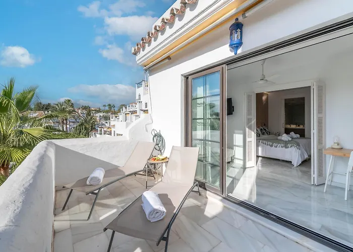 Modern 3 Bdrm With Sea Views & Pool Newly Renovated Marbella